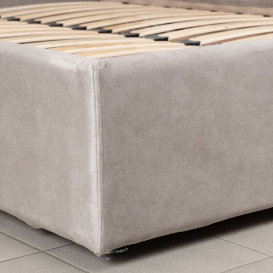 Кровать СЕНАТОР 140х200 с ПМ Феникс 15